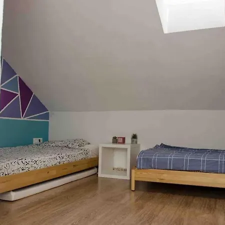 Lovely Vacation House In Old City Cres With Parking Apartment Exterior photo